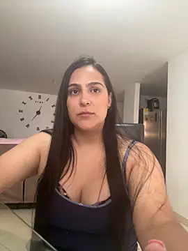 Snapshot of kendall_52 chatting on 09.25.25 kendall 52 online show from 09.25.25