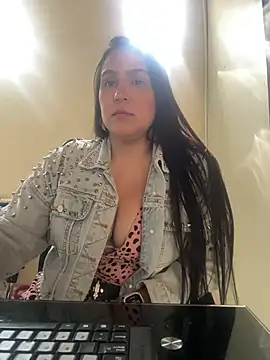 Snapshot of kendall_52 chatting on 01.09.26 kendall 52 online show from 01.09.26