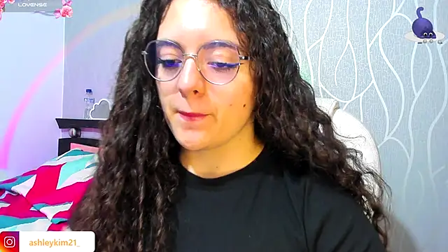 AshleyKim  online show from 09.21.25