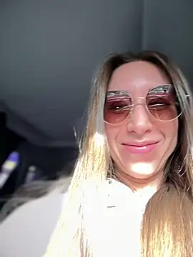 EvaCatt online show from 03.31.26