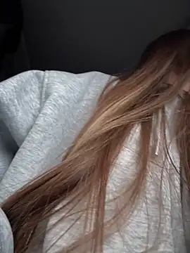 EvaCatt online show from 04.02.26