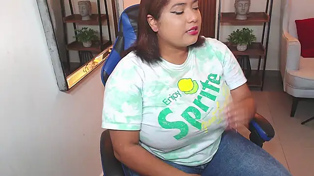 Kenya--Buhle online show from 12.19.25