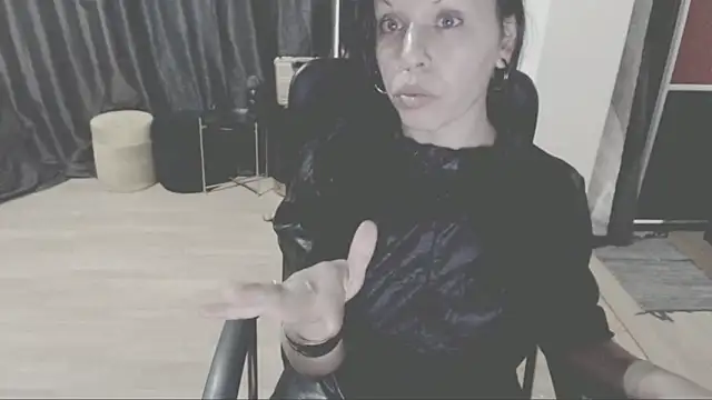 GoldenSasha online show from 09.21.25