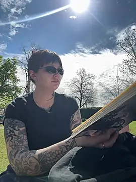 SweetMaisie online show from 04.10.26