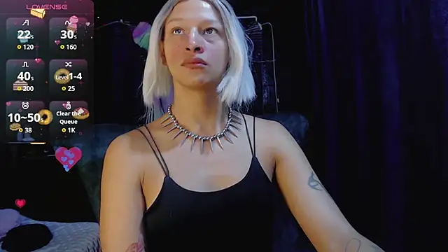 Summer XO online show from 01.18.26