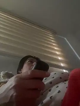 andreaisis2 online show from 02.05.25