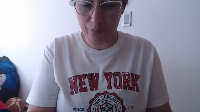 andreaisis2 online show from 02.20.26