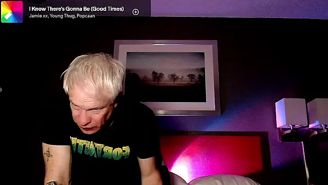 Snapshot of Snarfle82 chatting on 12.22.25 Snarfle82 online show from 12.22.25