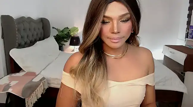 liaa lurrecams online show from 01.08.25