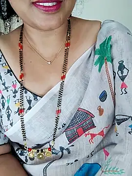Snapshot of Indian_desi_wife chatting on 06.11.26 Indian desi wife online show from 06.11.26