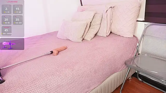 Alexxandra 12 online show from 12.21.25