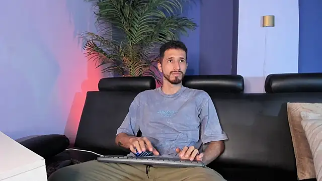 sam bisex online show from 04.01.26