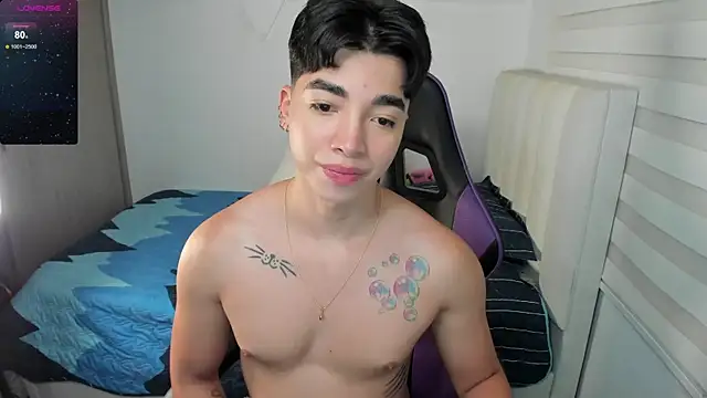 Snapshot of santy7v7 chatting on 09.21.25 santy7v7 online show from 09.21.25