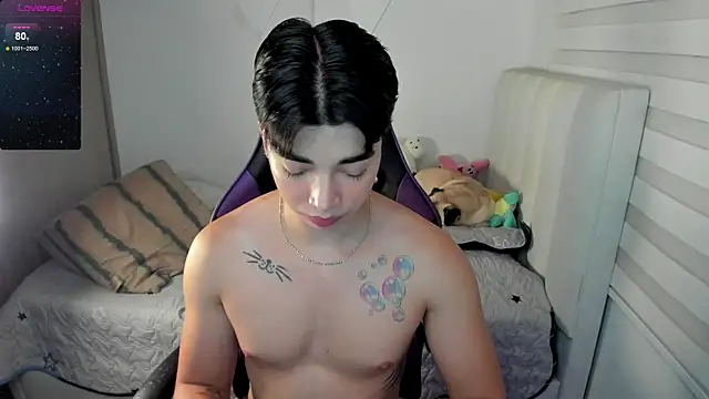 Snapshot of santy7v7 chatting on 11.05.25 santy7v7 online show from 11.05.25