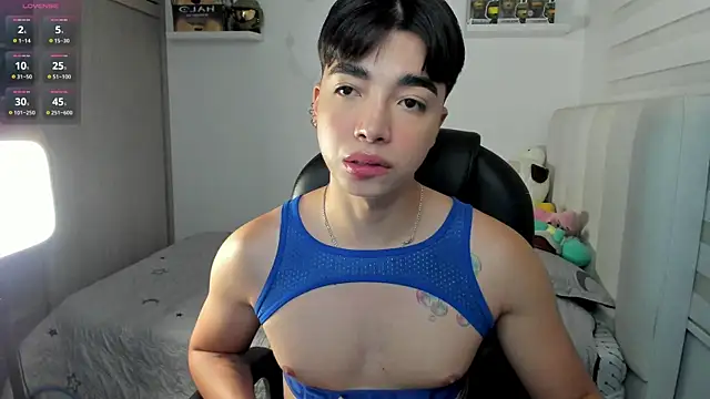 santy7v7 online show from 12.04.25