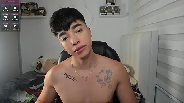 santy7v7 online show from 02.24.26