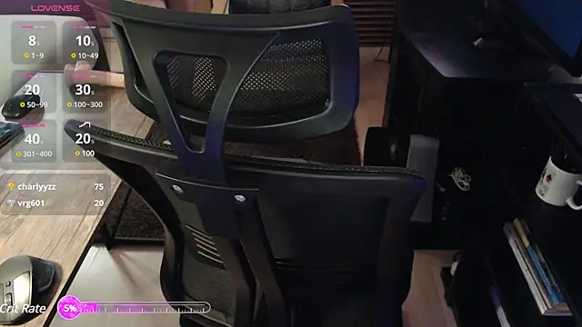 Snapshot of cabinda252 chatting on 02.11.25 cabinda252 online show from 02.11.25