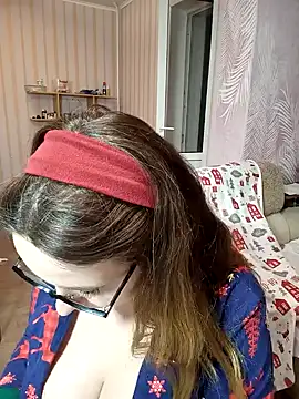 DienkaGreen online show from 12.22.24