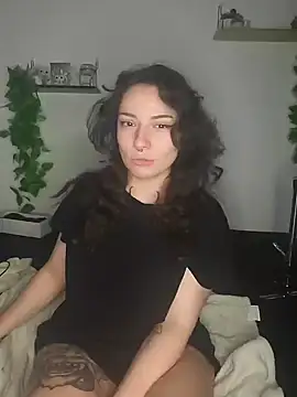 Moxxxie online show from 02.26.25