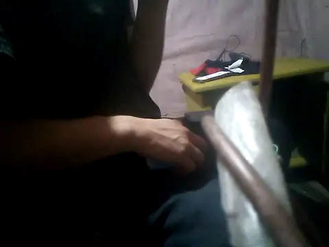 Wero4200 online show from 10.13.25