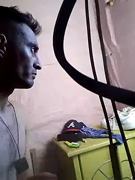 Wero4200 online show from 10.17.25