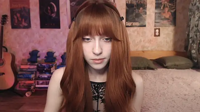 Friendly Ellie online show from 09.18.25