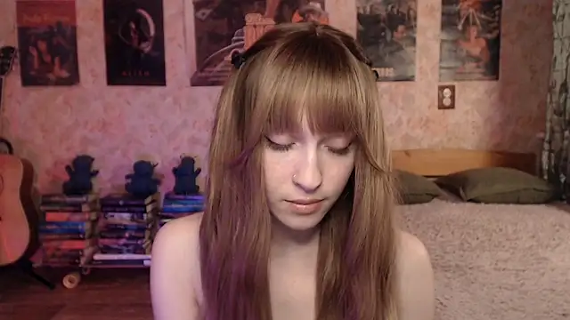 Friendly Ellie online show from 04.19.26