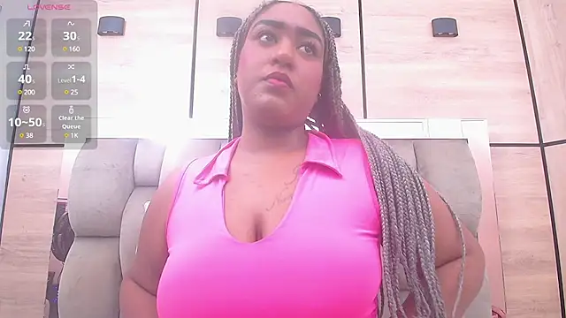 Snapshot of arianna_pearl chatting on 12.20.24 arianna pearl online show from 12.20.24