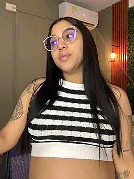 Amandanauty online show from 02.23.25