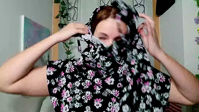 victorialotus online show from 02.27.25