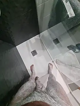 Snapshot of 987654Alf chatting on 02.05.25 987654Alf online show from 02.05.25