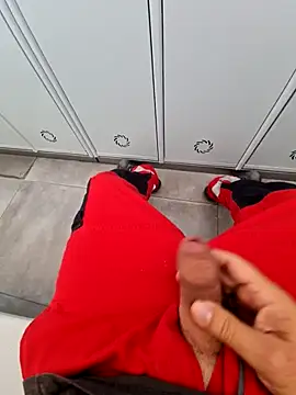 Snapshot of 987654Alf chatting on 09.25.25 987654Alf online show from 09.25.25