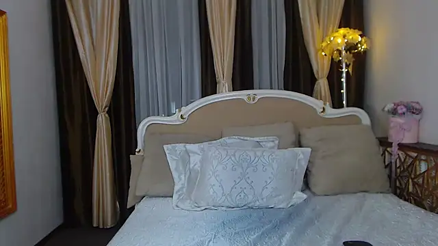 VanessaJonson online show from 02.02.25