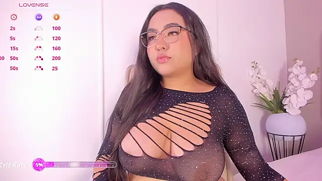 Snapshot of dulcepatersson1_ chatting on 10.22.25 dulcepatersson1 online show from 10.22.25