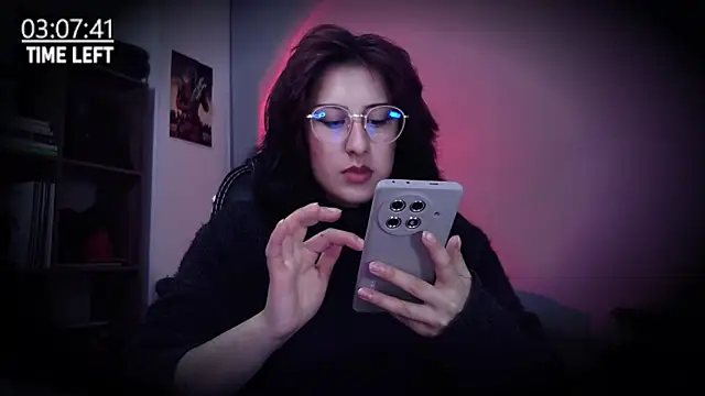 Snapshot of Scarlett_Sen chatting on 06.17.26 Scarlett Sen online show from 06.17.26