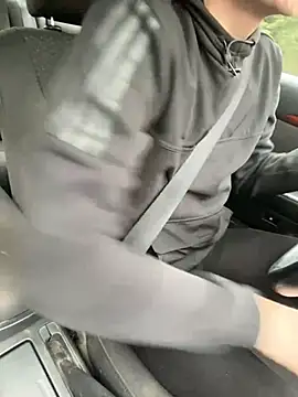 utoopia777 online show from 03.12.25