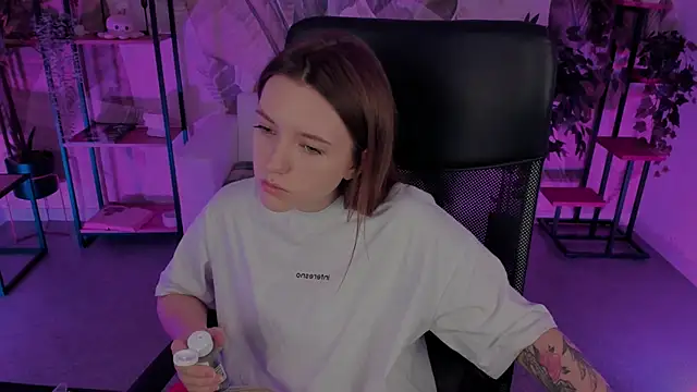 JennyDens online show from 03.13.25