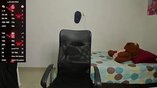 evelyx69x online show from 12.28.24