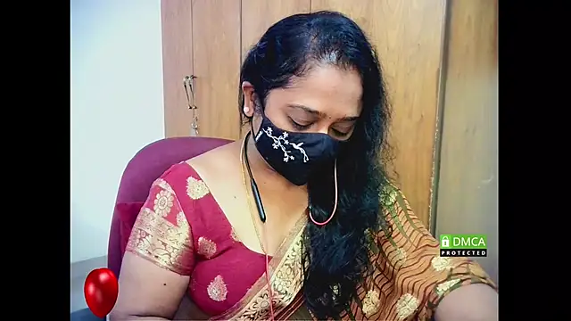 sexynayan23 online show from 10.22.25