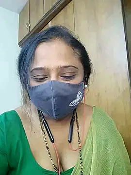 sexynayan23 online show from 04.05.26