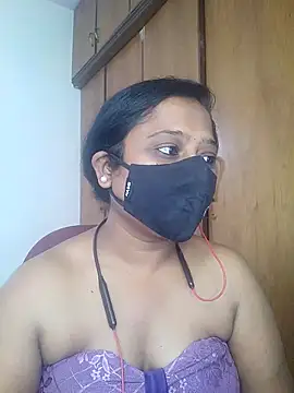 Snapshot of sexynayan23 chatting on 04.28.26 sexynayan23 online show from 04.28.26