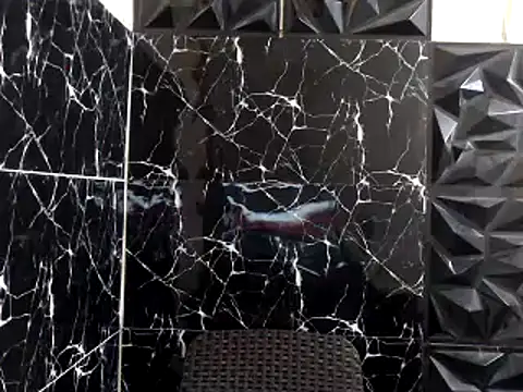 MissKeanna online show from 12.23.24