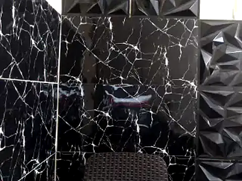 MissKeanna online show from 12.23.24