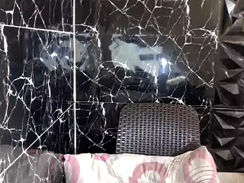 MissKeanna online show from 12.26.24