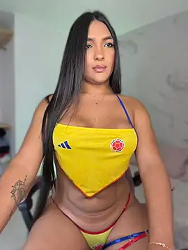 Snapshot of isabella1sexy chatting on 06.27.26 isabella1sexy online show from 06.27.26