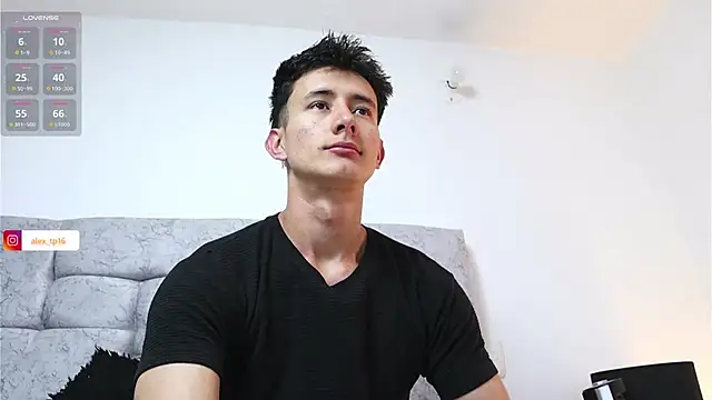 Snapshot of _Alexxx chatting on 12.06.24 Alexxx online show from 12.06.24