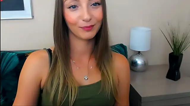 Snapshot of NatalieSexy chatting on 07.07.26 NatalieSexy online show from 07.07.26