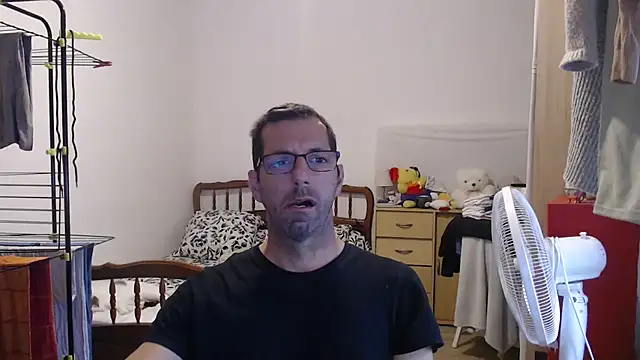 steph19x5 online show from 09.14.25