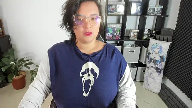 aika-dreams online show from 01.05.25