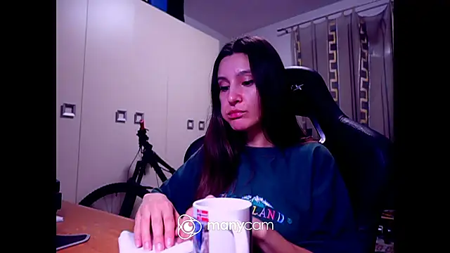 Snapshot of GodlyTheia chatting on 02.11.25 GodlyTheia online show from 02.11.25